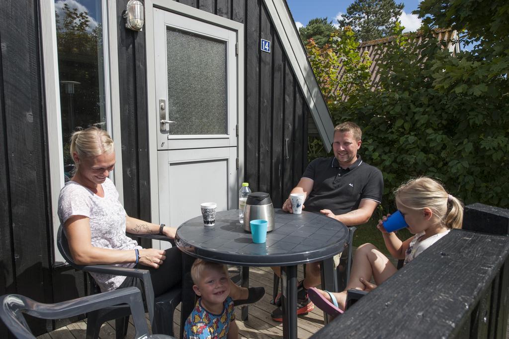 Frederikshavn Nordstrand Camping & Cottages ภายนอก รูปภาพ