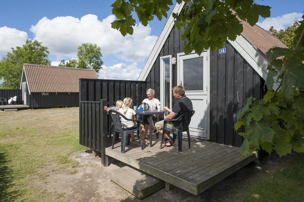 Frederikshavn Nordstrand Camping & Cottages ภายนอก รูปภาพ