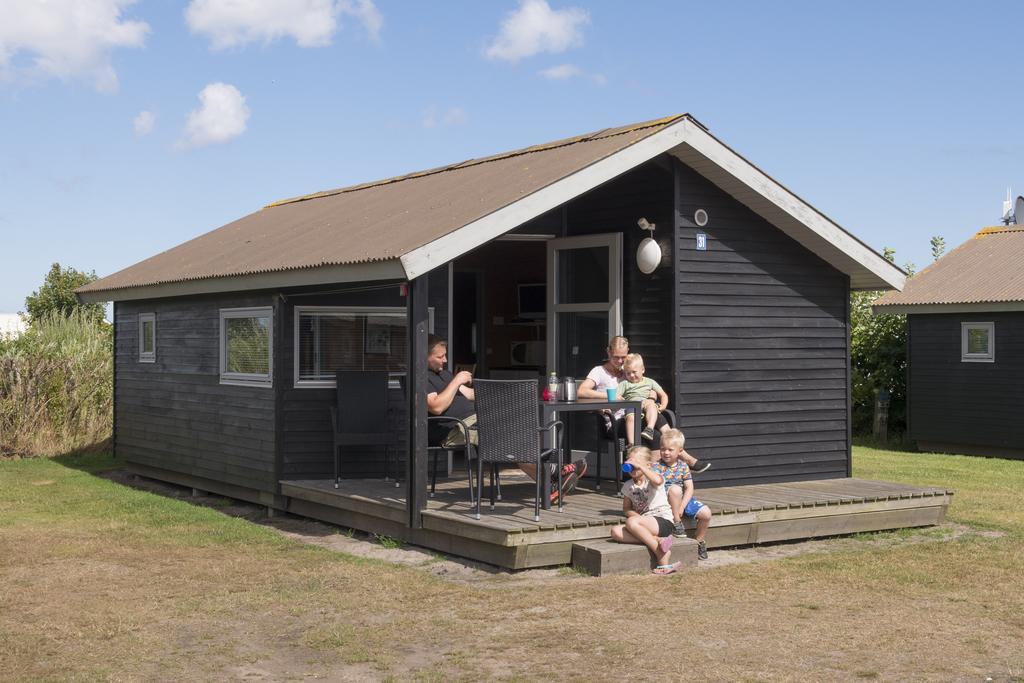 Frederikshavn Nordstrand Camping & Cottages ภายนอก รูปภาพ