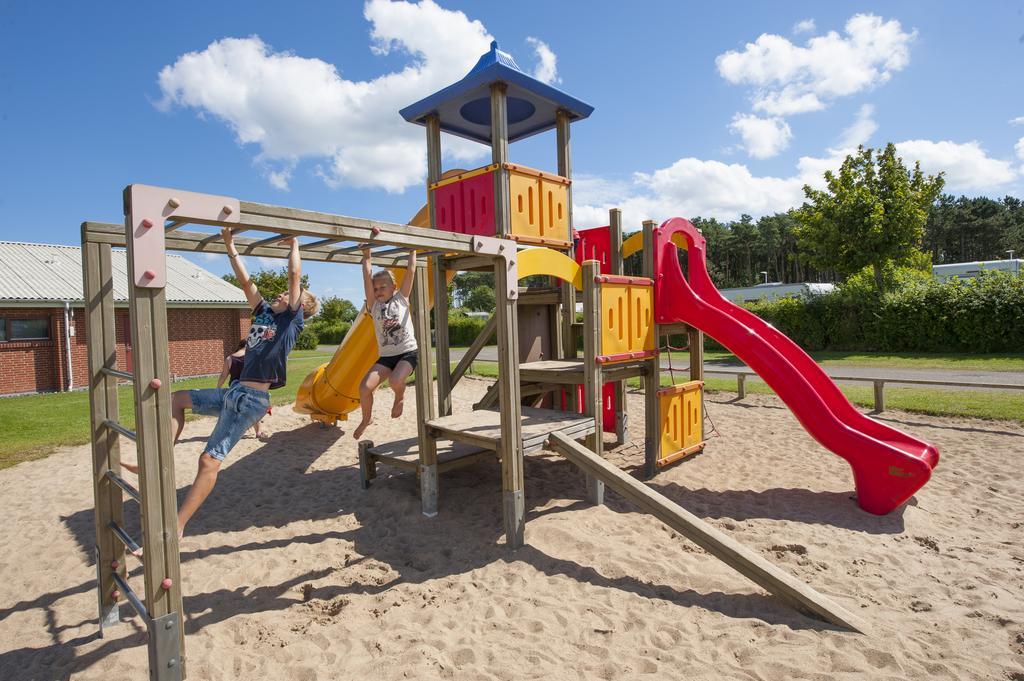 Frederikshavn Nordstrand Camping & Cottages ภายนอก รูปภาพ