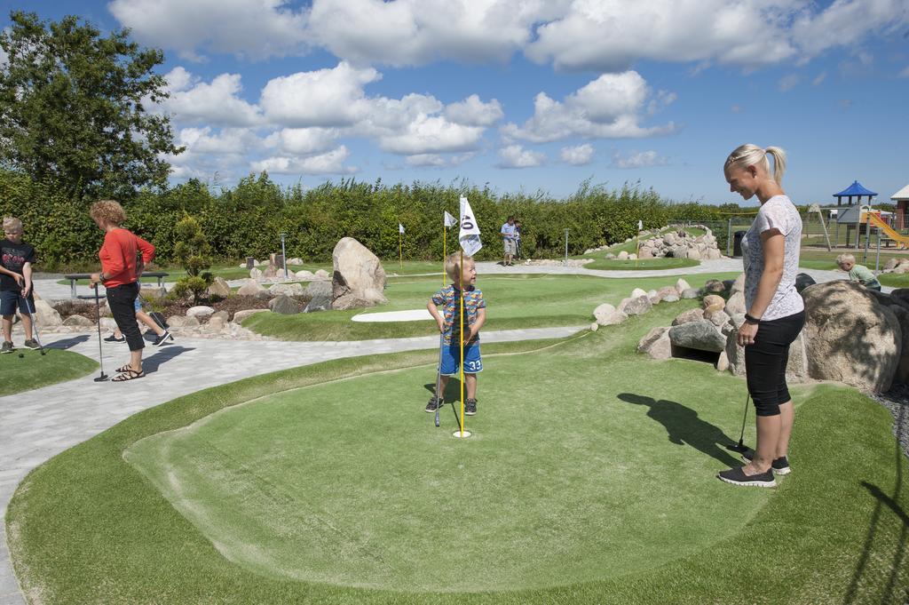 Frederikshavn Nordstrand Camping & Cottages ภายนอก รูปภาพ